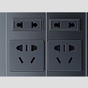 Four Sturdy Sockets Four sturdy sockets