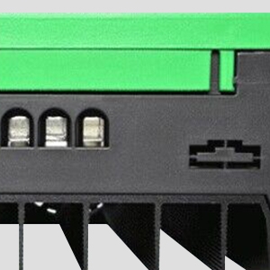 Large cross-section 10a mppt solar charge controller large cross section