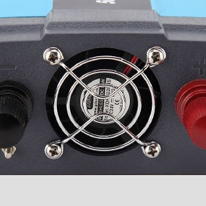 Intelligent cooling fan 700W pure sine wave inverter cooling fan